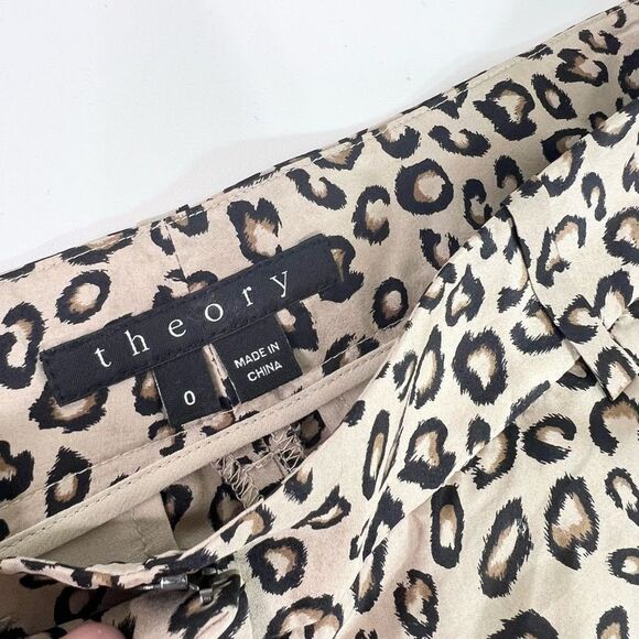 Theory Dress Pants Women's 0 Beige Silk Animal Print Pleated Tapered Leg - Picture 4 of 12